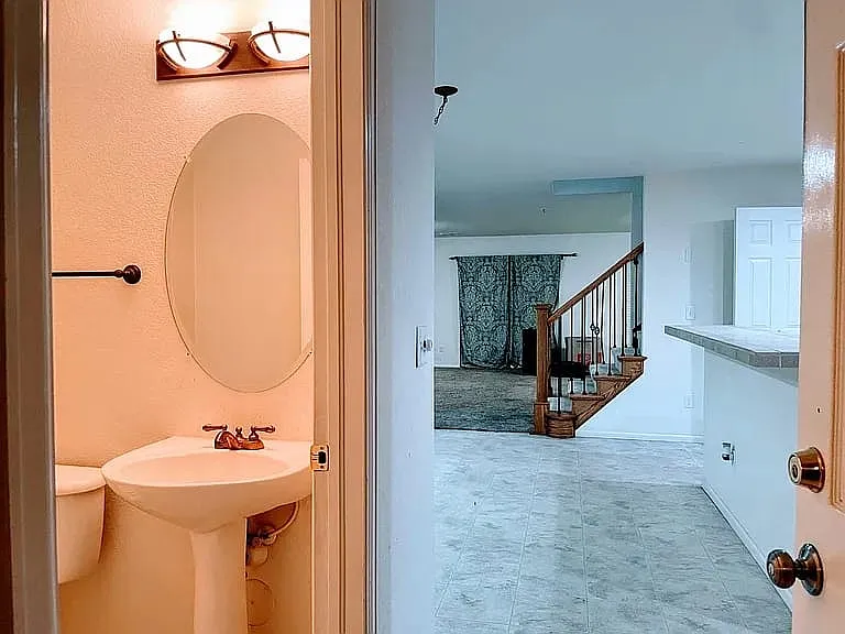 12833 Mayfair Way — Photo 19