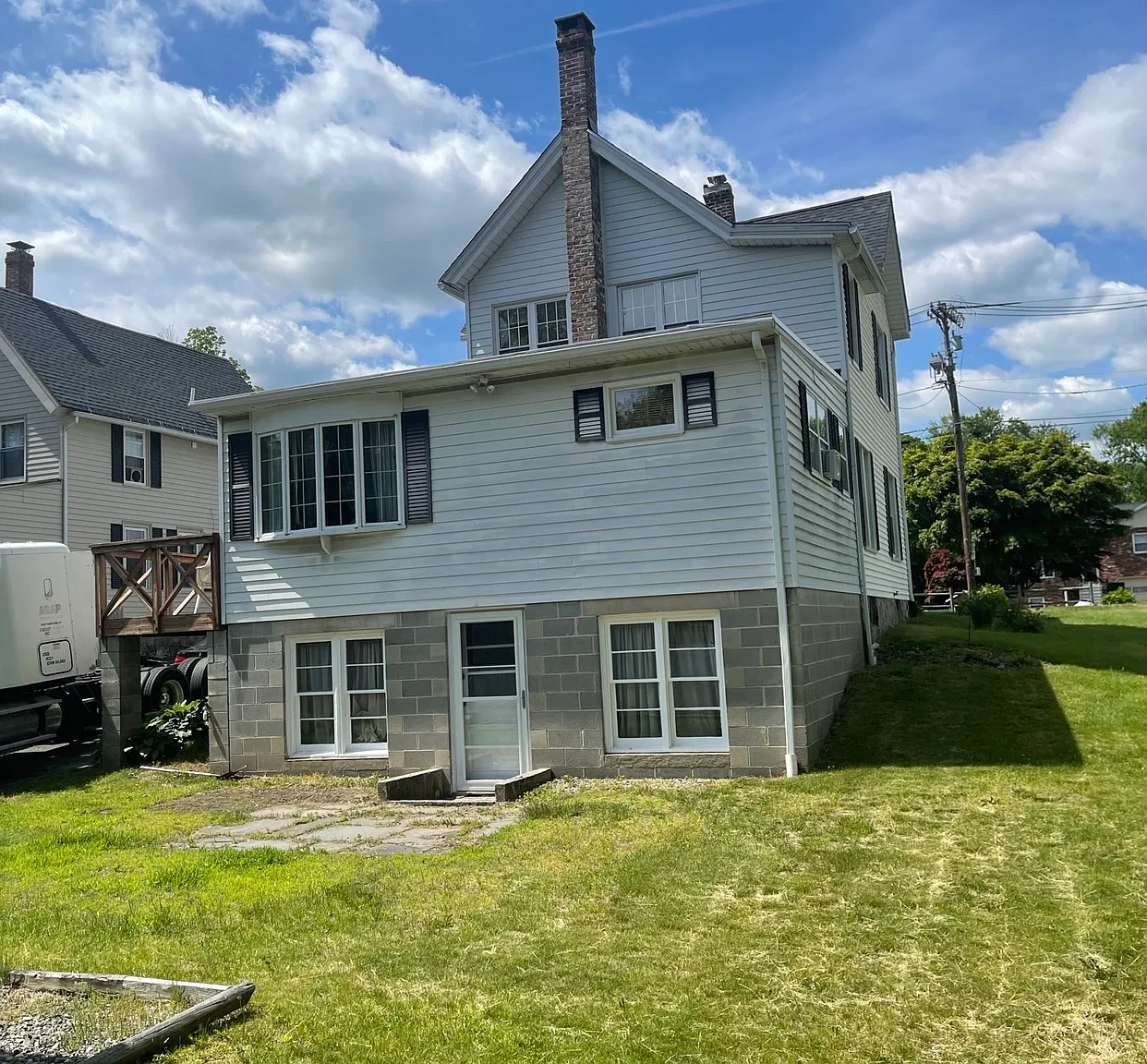 2 bed, 950 sqft, $1,650 — Photo 1