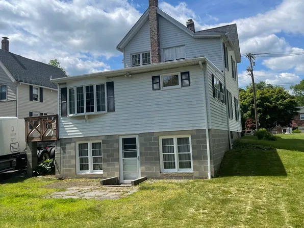 412 Pearl Lake Rd #2, Waterbury, CT 06706