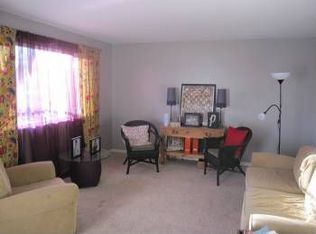 5839 S Country Hills Dr, Salt Lake City, UT 84129