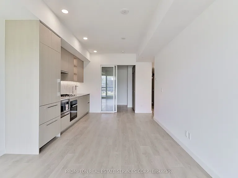 75 Billes Hts #322 — Photo 13