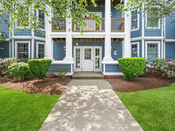 15 Whipple Ave APT 5, Roslindale, MA 02131