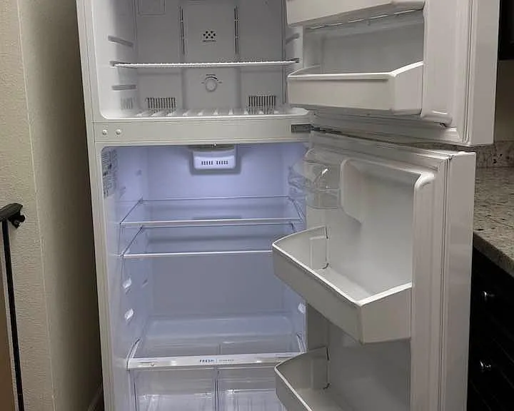 100 E Fillmore St #208 — Photo 13