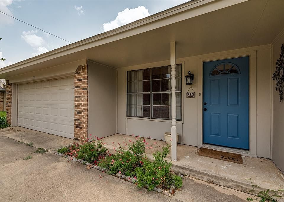 1st image of 712 Cindy Dr