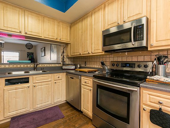 4th image of 500 N Roosevelt Ave Unit 63