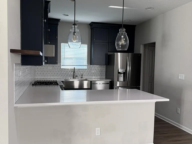 323 Holly Forest Dr — Photo 9