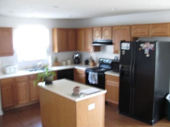 5th image of 8707 Baypointe Dr