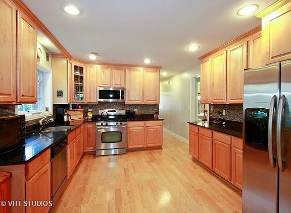 3rd image of 12542 S Richard Ave