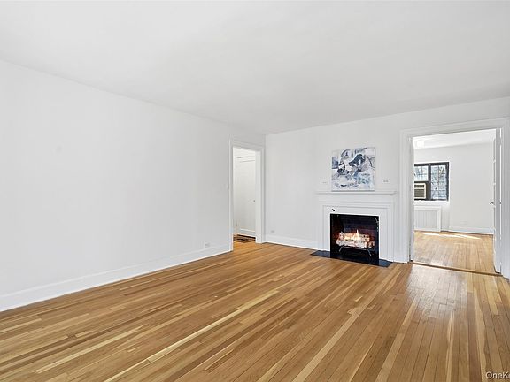 3rd image of 6 Davis Avenue #C-22