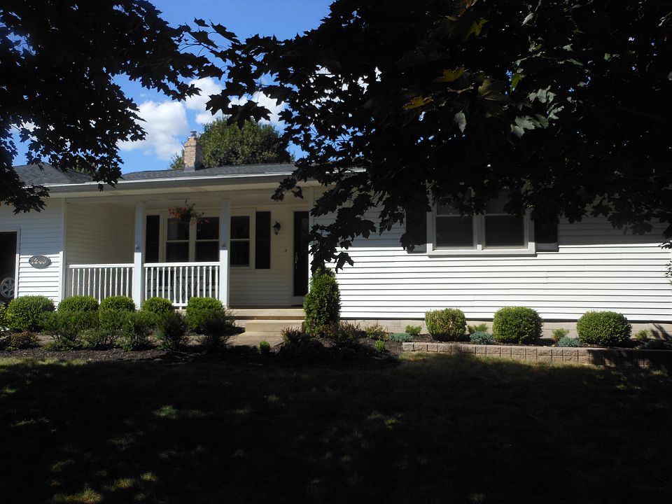 1st image of 1240 Valley View Dr