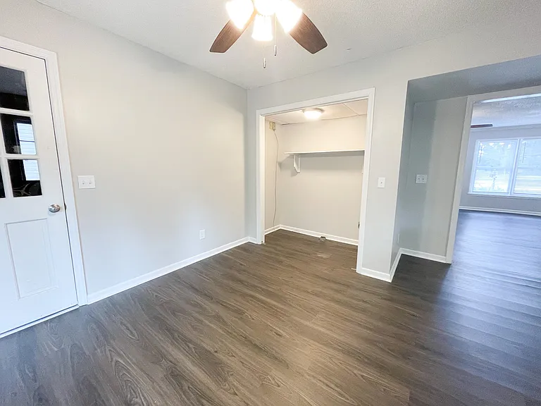 1511 Kathleen Dr — Photo 10