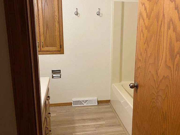 Upper Bathroom