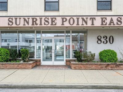 830 Shore Rd APT 4Q, Long Beach, NY, 11561