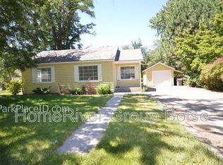 207 S Beach St, Boise, ID 83705