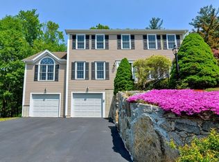 262 Samuel Dr, Northbridge, MA 01534