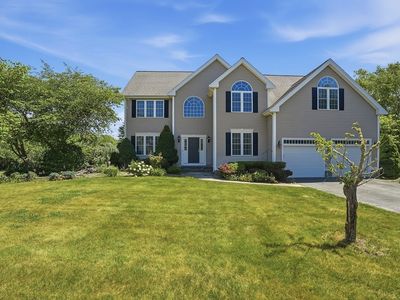 4 Wagon Trl, Lakeville, MA, 02347