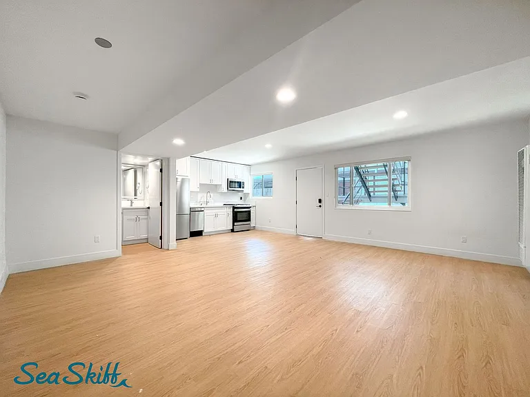 Sea Skiff Apartments Best Ocean View in Hermosa Beach — Photo 9