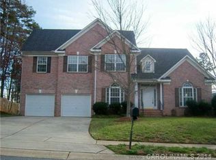 10190 Claybrooke Dr, Charlotte, NC 28262