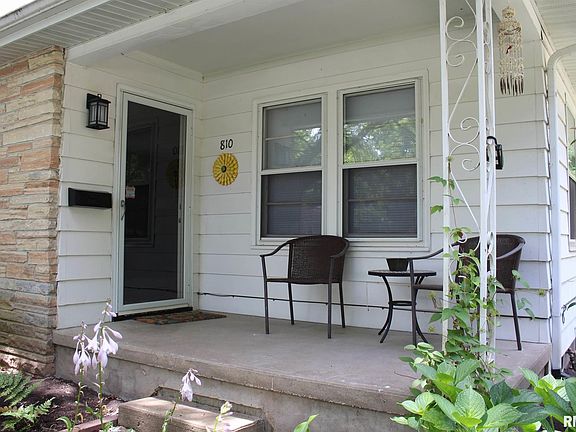 2nd image of 810 S Johnson Ave
