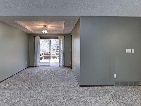 4th image of 6223 N 109th St