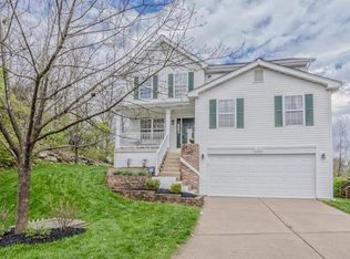 1505 Glenn Brooke Woods Cir, Ballwin, MO