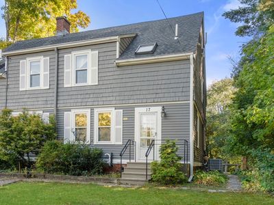 17 Lexington St UNIT 17, Weston, MA, 02493