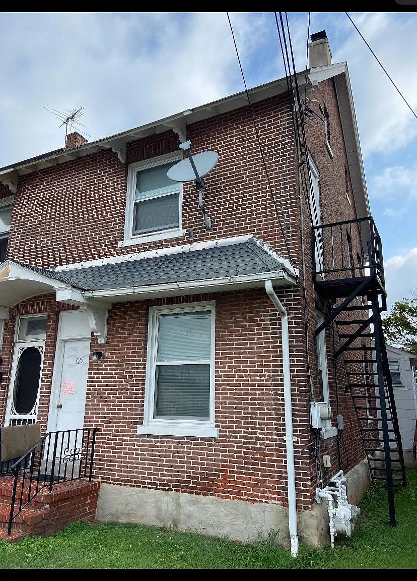1 bed, 740 sqft, $1,190 — Photo 1