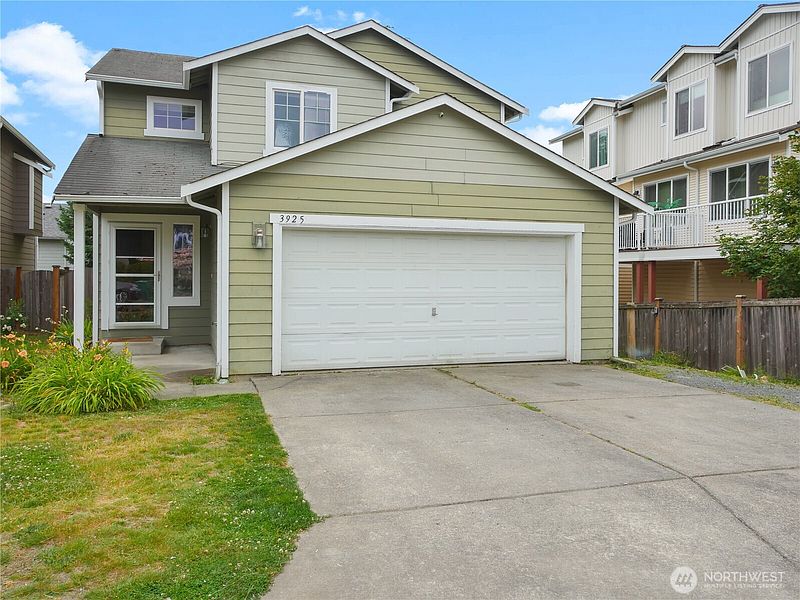 2nd image of 3925 152nd Pl SE