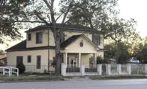 1st image of 938 CULEBRA ROAD