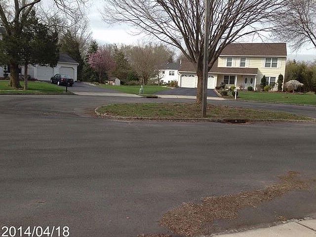 2nd image of 60 Karnell Dr