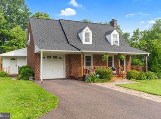 1421 Chestnut Hill Rd, Pottstown, PA 19465