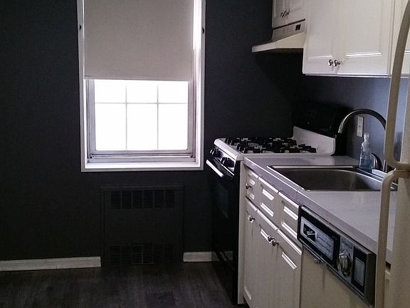 2nd image of 6385 Woodhaven Blvd APT 2J