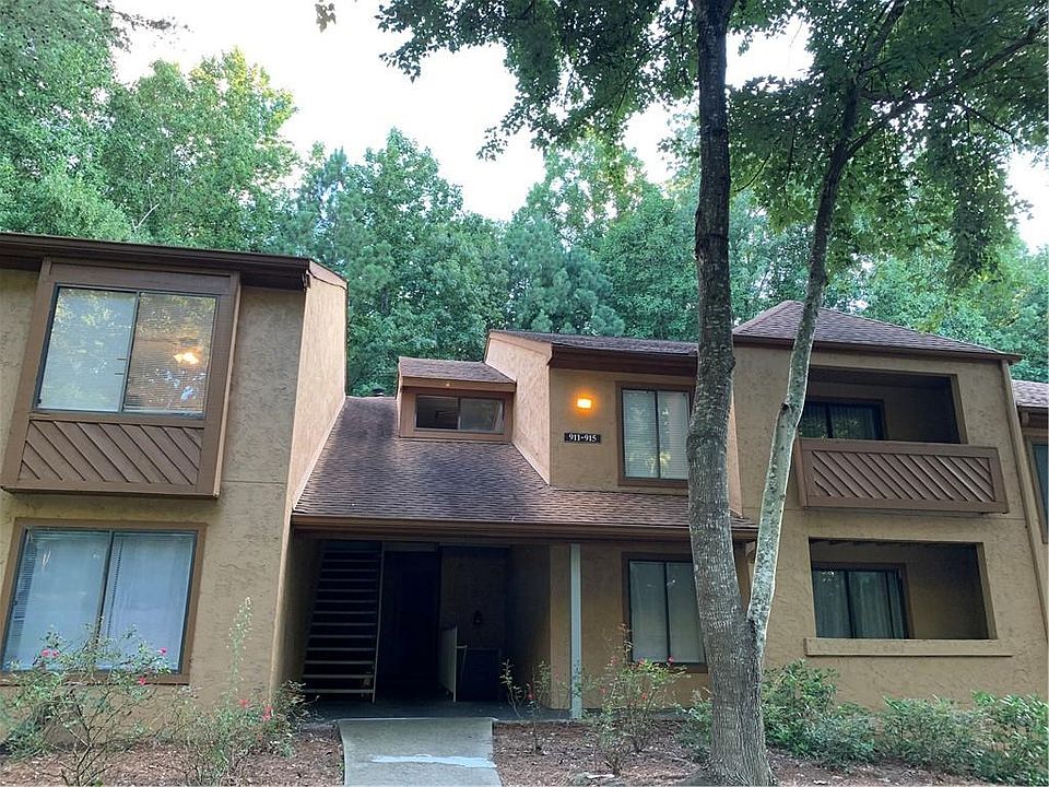 1st image of 913 Seasons Pkwy
