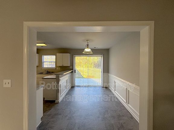 4th image of 5340 Beam Lake Dr