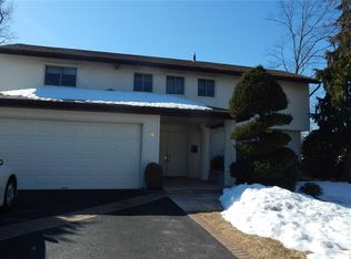 66 Joyce Rd, Plainview, NY 11803