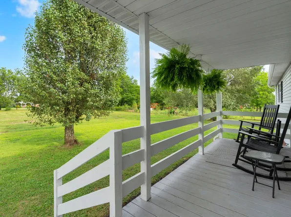 1936 Word Rd, Lewisburg, TN 37091