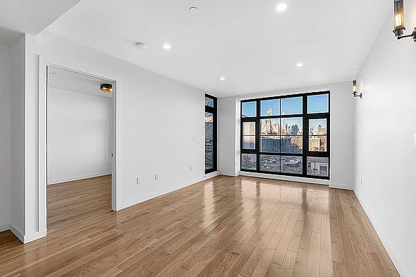 1st image of 4121 23rd St APT 6B