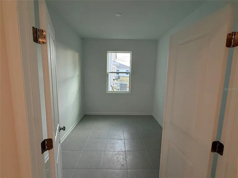4813 Katrina Dr — Photo 8
