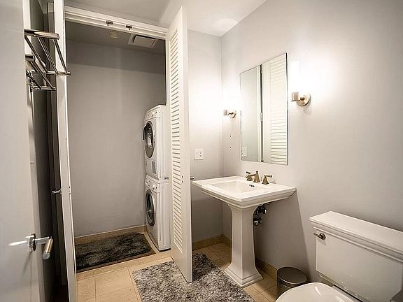 5th image of 401 N Wabash Ave Unit 62C