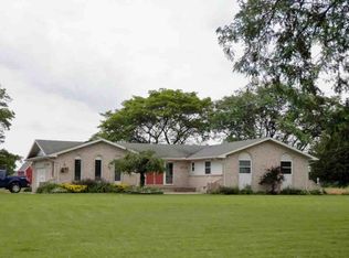 1450 Indian Trail Rd, Carleton, MI 48117