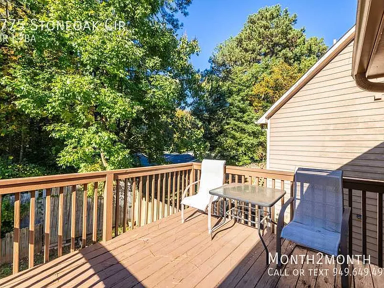 1775 Stoneoak Cir — Photo 27