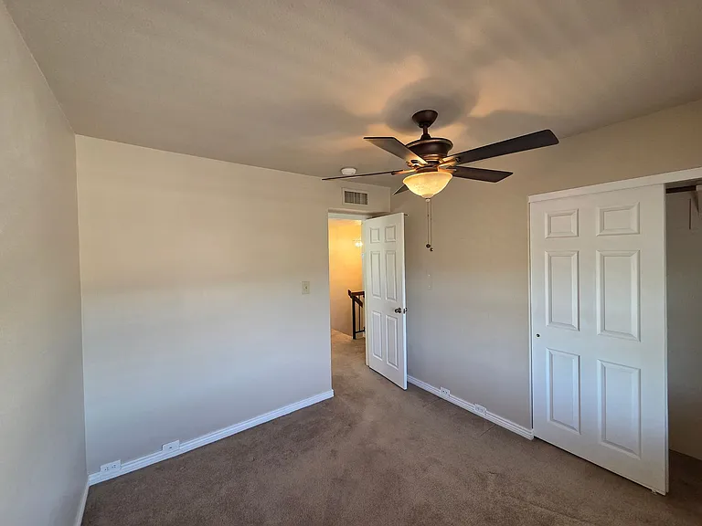 1809 E Frier Dr #2 — Photo 17