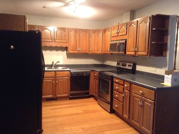 4th image of 520 Oakhurst Dr APT 3