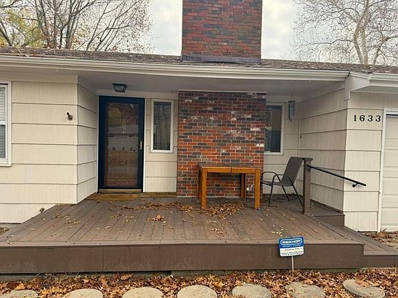 3rd image of 1633 W 20th St