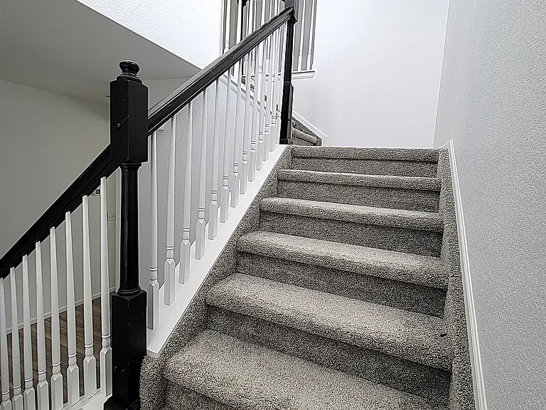 2510 Torino Way — Photo 3
