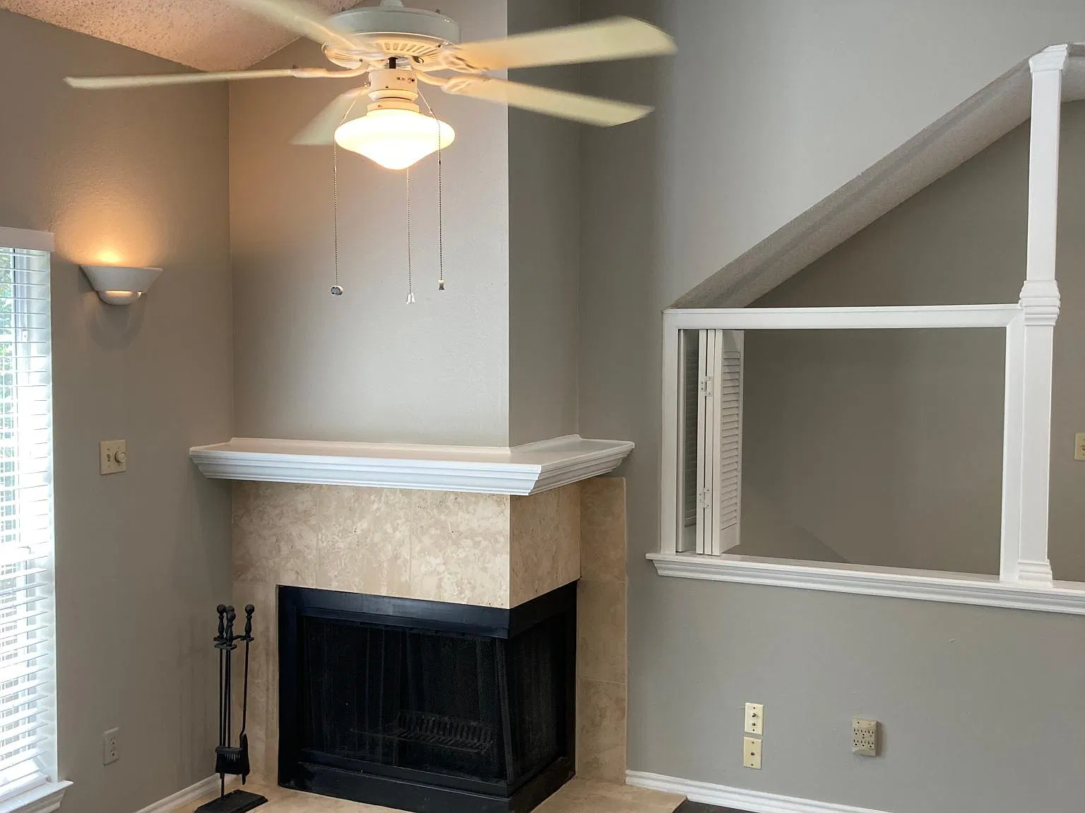 2 bed, 1083 sqft, $1,795 — Photo 3