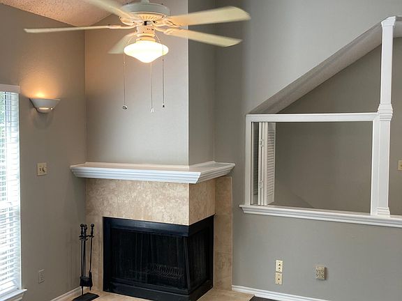 3rd image of 14400 Montfort Dr APT 901
