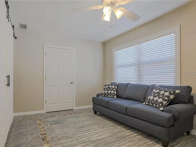 2907 Hyde Park St — Photo 18