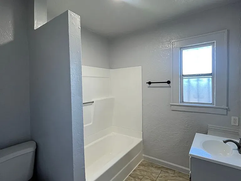 4277 S Kansas Ave — Photo 10