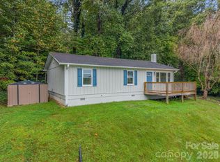 117 Drexel Rd, Hendersonville, NC 28739